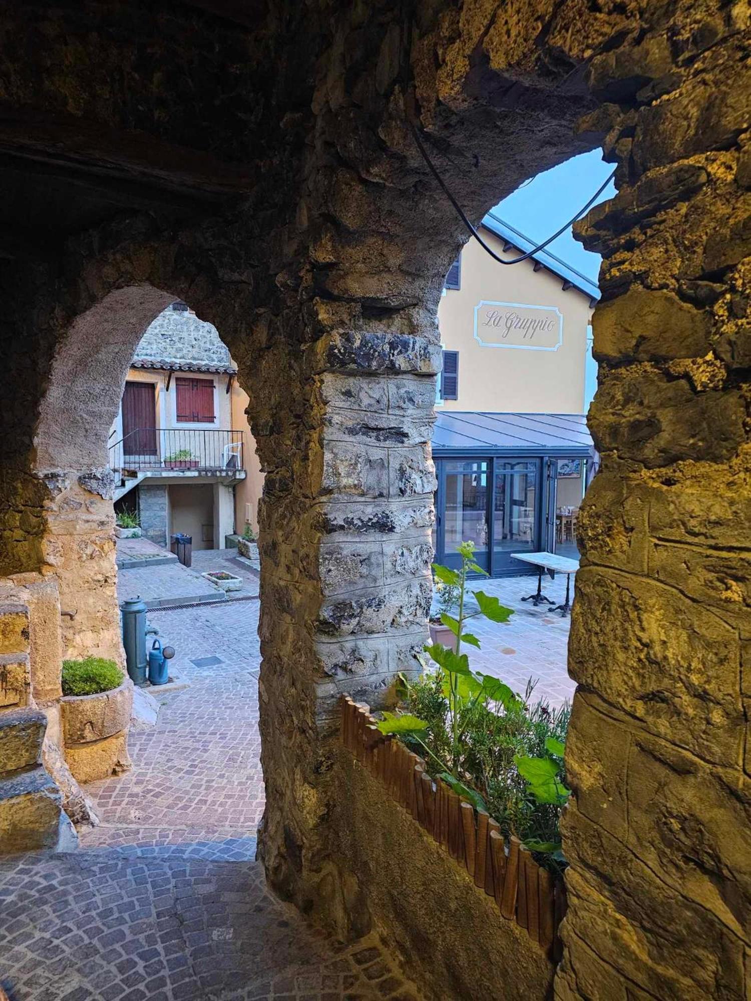 Bed and Breakfast La Gruppio Ilonse Экстерьер фото